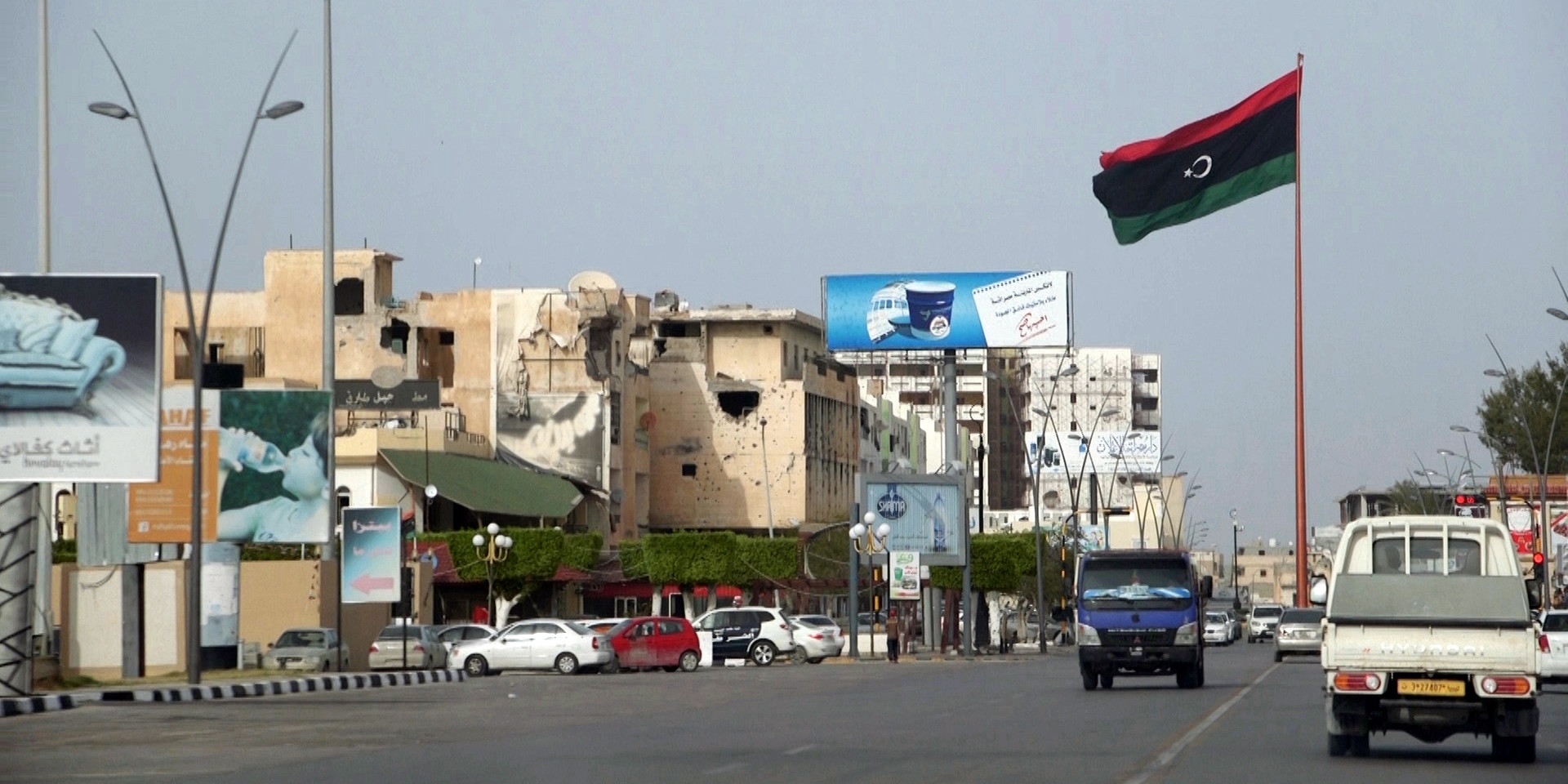 Einfahrt nach Misrata in Libyen
