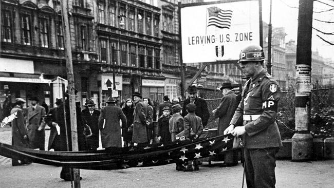 Wien 1945, U.S.-Zonengrenze