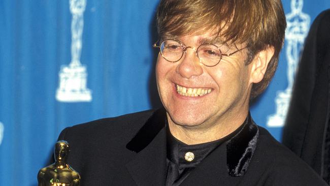 Elton John bei der 67. Oscar-Verleihung -im Presseraum des Shrine Auditorium in Los Angeles