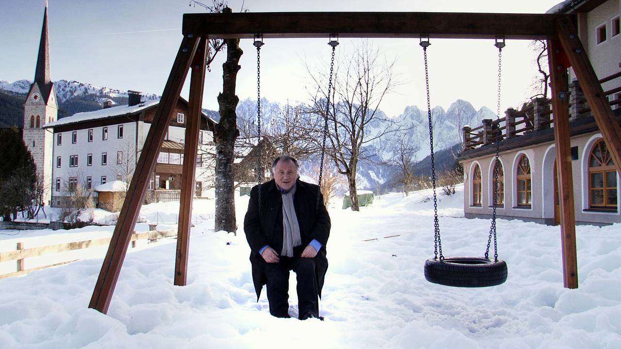 Peter Weibel besucht sein ehemaliges Kinderheim am "Ende der Welt" in Gosau