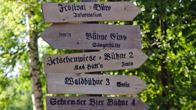 © Andreas Biedermann Wegweiser zu Acts vom Schrammel.Klang.Festival