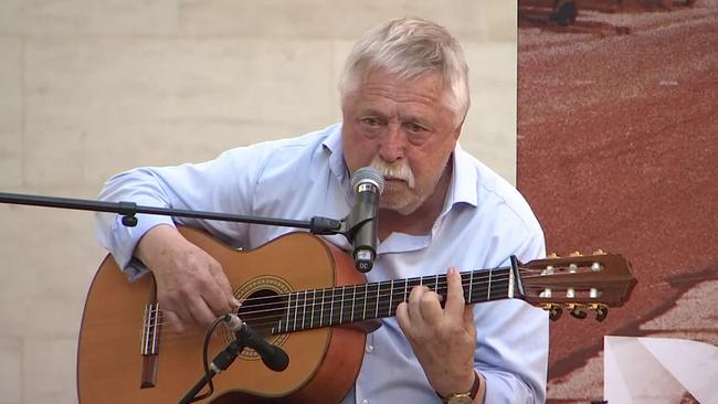 © ORF Wolf Biermann mit Gitarre
