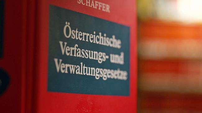 Buchrüchen Österreichische Verfassungs- und Verwaltungsgesetze 