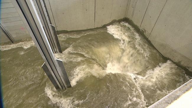 © ORF Wasser in Kläranlage