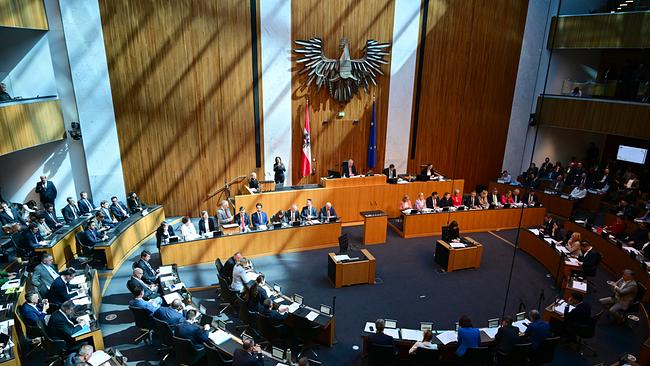 © APA/Roland Schlager Parlament innen