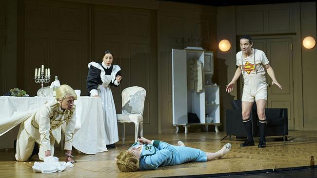 © APA/BURGTHEATER/TOMMY HETZEL Fotoprobe "Burgtheater"