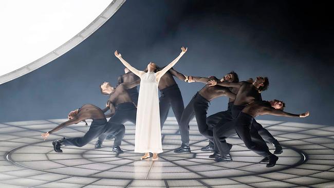 Lisette Oropesa (Maria Stuarda), Tänzer von SEAD