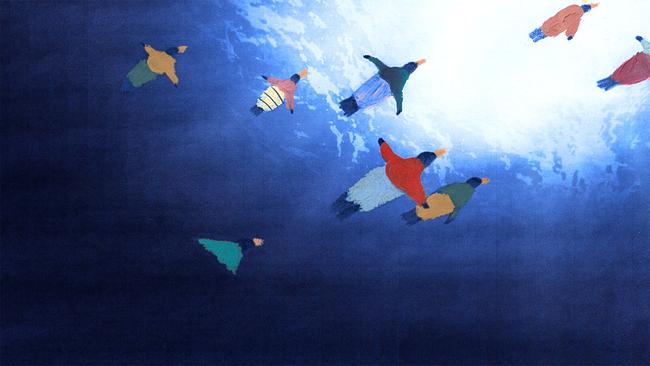 © ORF/The Hive Studio/Valk Productions/Studio Wasia/SND Films/Daphna Awadish Filmstill "Swimming With wings" - gezeichnete bunte Pinguine schwimmend von unten