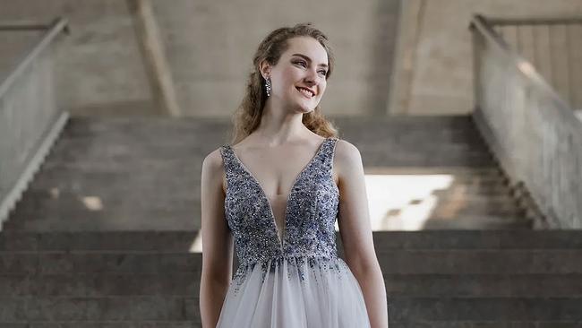 Nikola Hillebrand