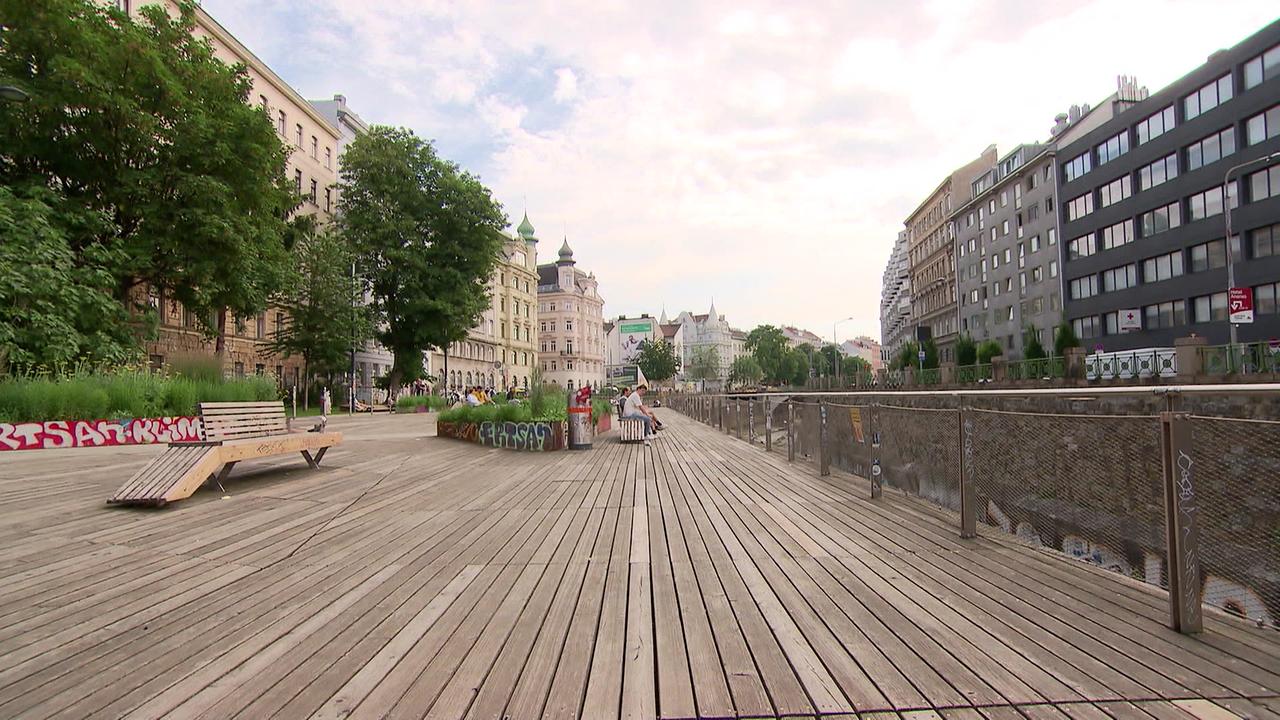 Das Bild zeigt die Wientalterrasse, ein Erholungsplatz für die Anwohner