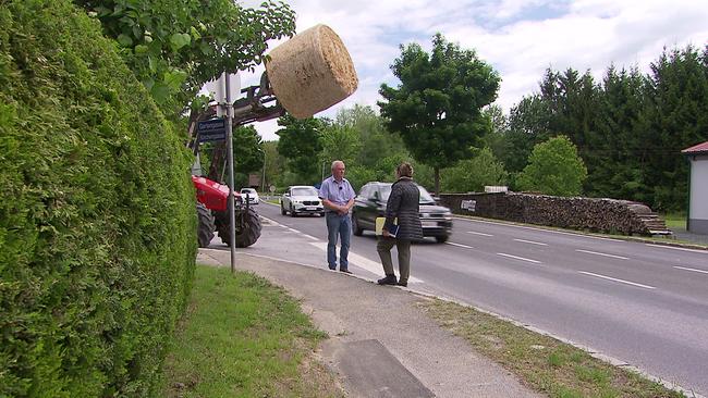Man sieht die Kreuzung in Landeck mit der gefährlichen Ausfahrt