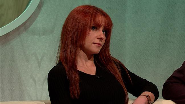 © ORF Melanie, Selbstständig im Vertrieb, rote, lange Haare, Pony