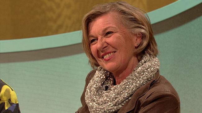 Patricia, Kaufmännische Angestellte in Pension, Blonde, Kinnlange Haare