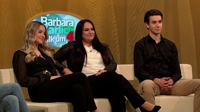 © ORF Claudia, Sängerin, Elena Sophie, Schülerin, Nicolas, Schüler