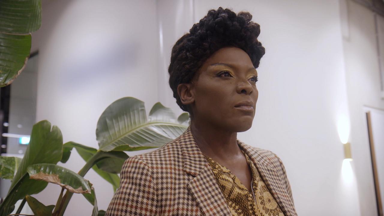 © VPRO/ORF Die Modeaktivistin Janice Deul im Portrait.