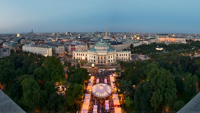 Film Festival, Rathausplatz