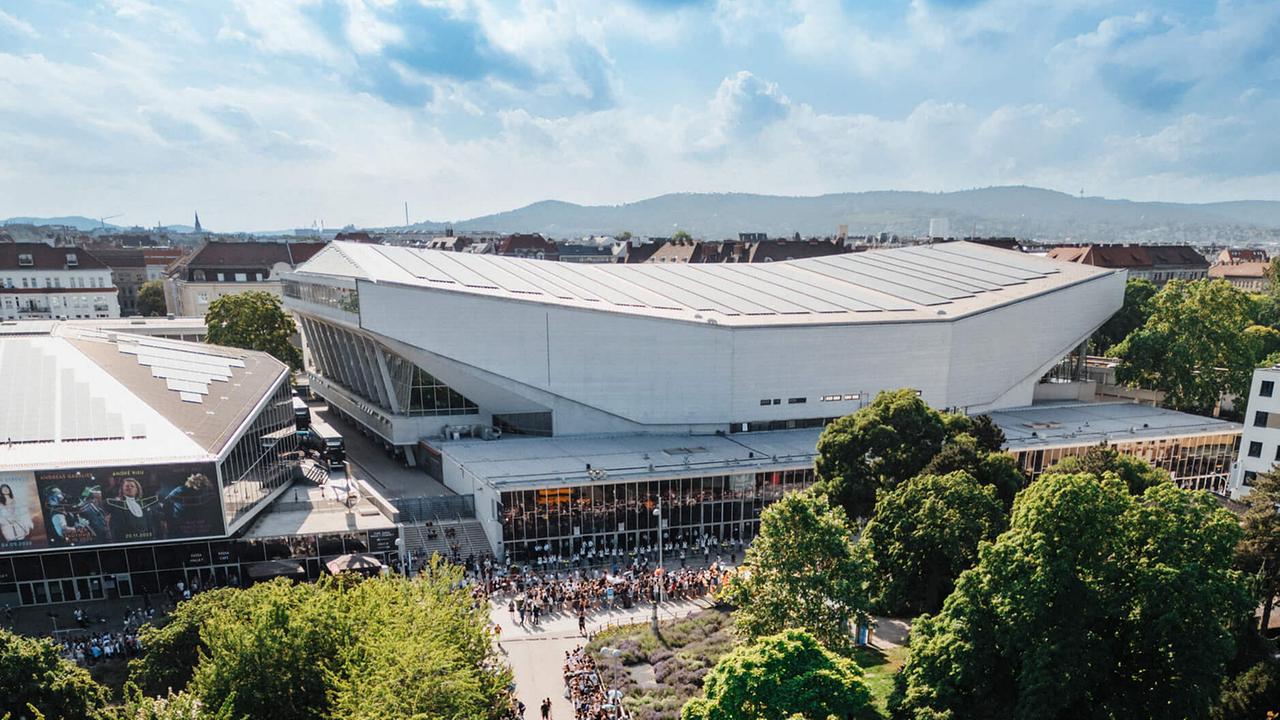 Die Wiener Stadthalle von oben