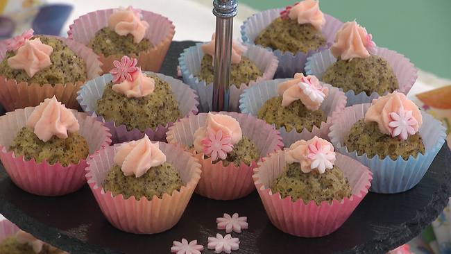 Mini-Mohn-Apfel-Cupcakes