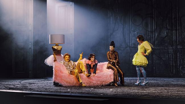 © Marco Sommer / Volksoper Wien Aschenbrödels Traum an der Volksoper Wien