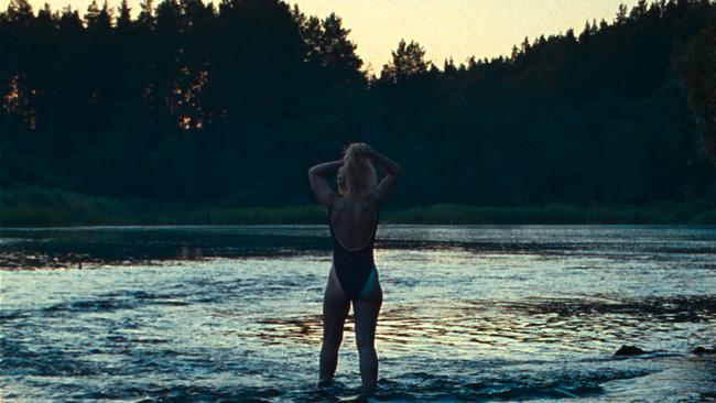 © eksystent The Chronology of Water 3