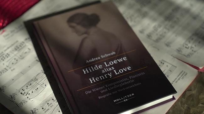 © ORF Andrea Schwab - Hilde Loewe alias Henry Love