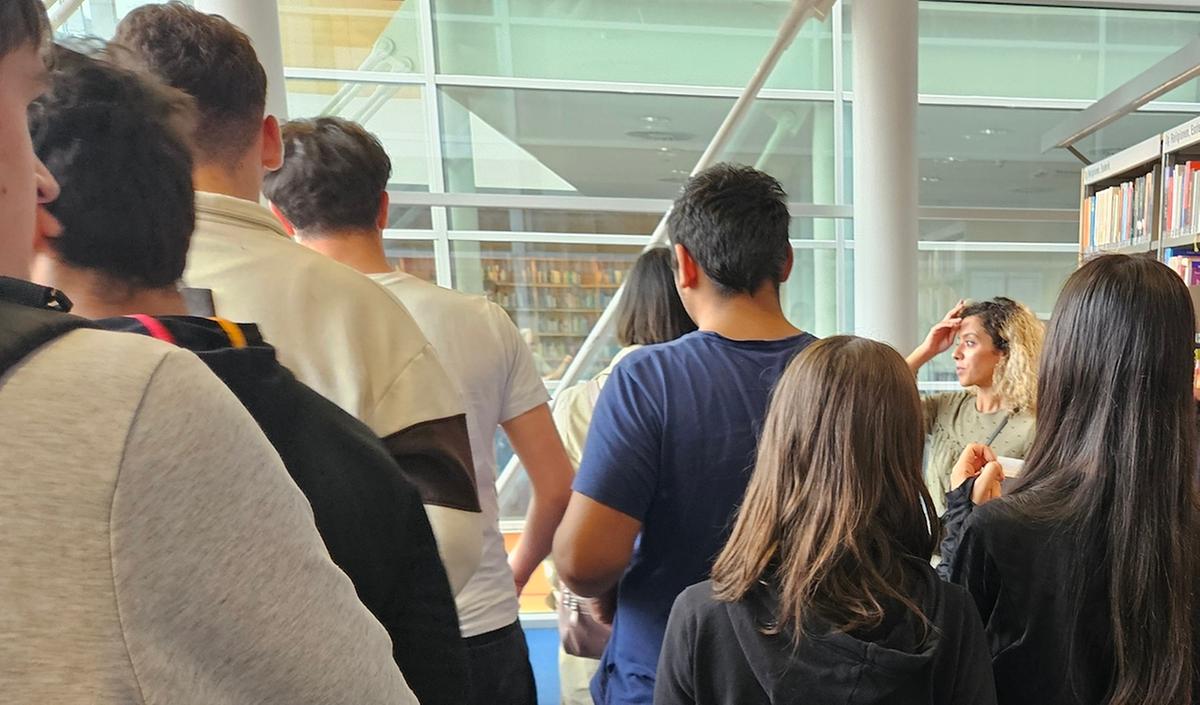 Bühne Oida! Wiener Büchereien – Führung durch die Hauptbibliothek am Urban-Loritz-Platz