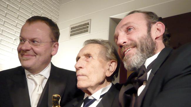 Stefan Ruzowitzky, Adolf Burger, Karl Markovics bei der Oscarverleihung 2008