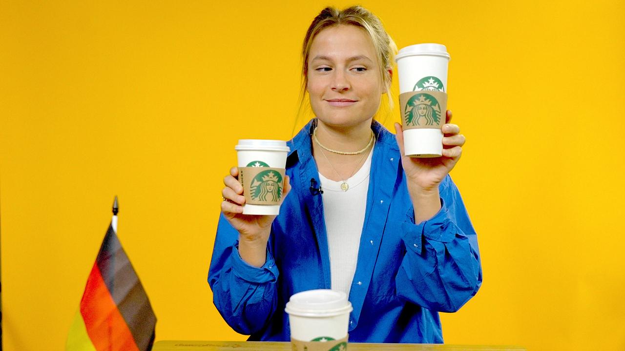 © ORF/ZDF/Markus Müller Starbucks ist die größte Kaffehauskette der Welt. Aber sind die Becher auch überall gleich? Reporterin Lilly Temme macht den Vergleich: USA versus Deutschland Wo steckt mehr drin?