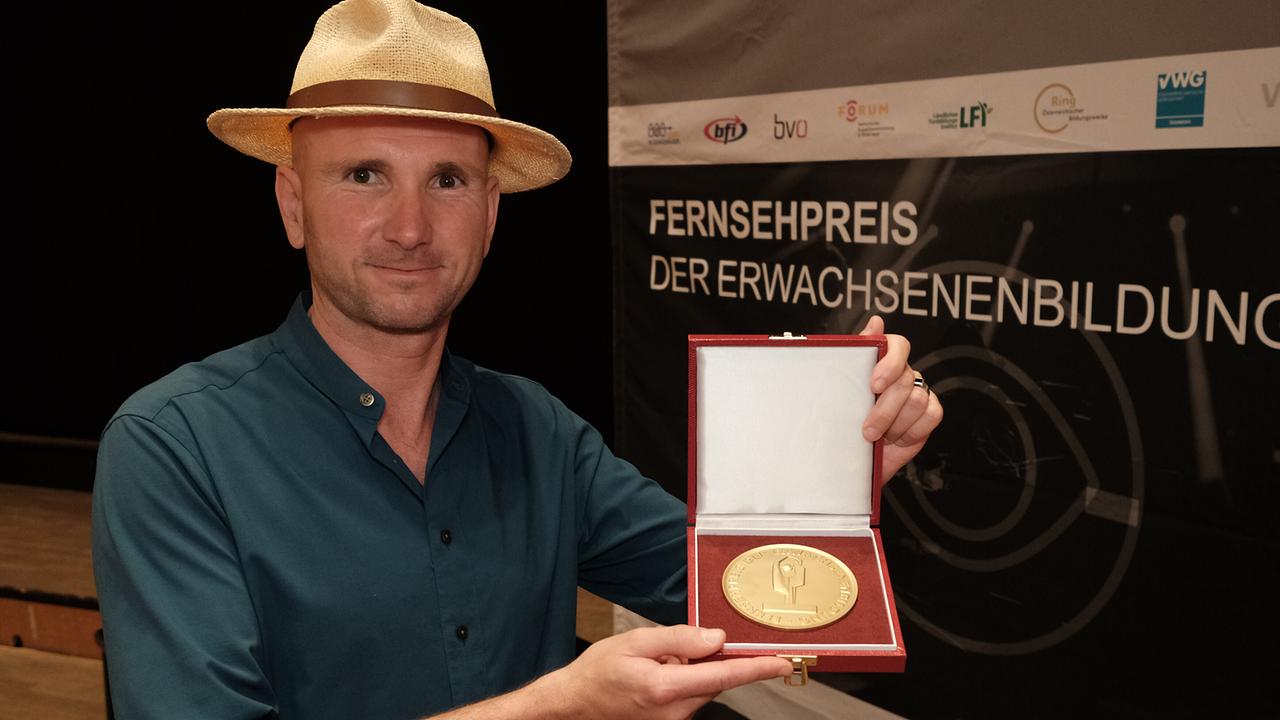 © ORF/ Günther Pichlkostner Regisseur Christian Hager