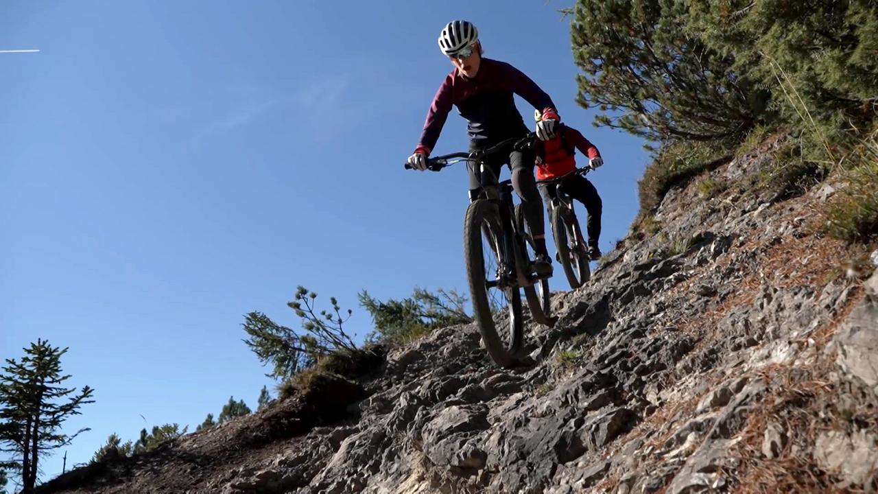 Mountainbiketour Marlies Raich mit Florian Nagele.