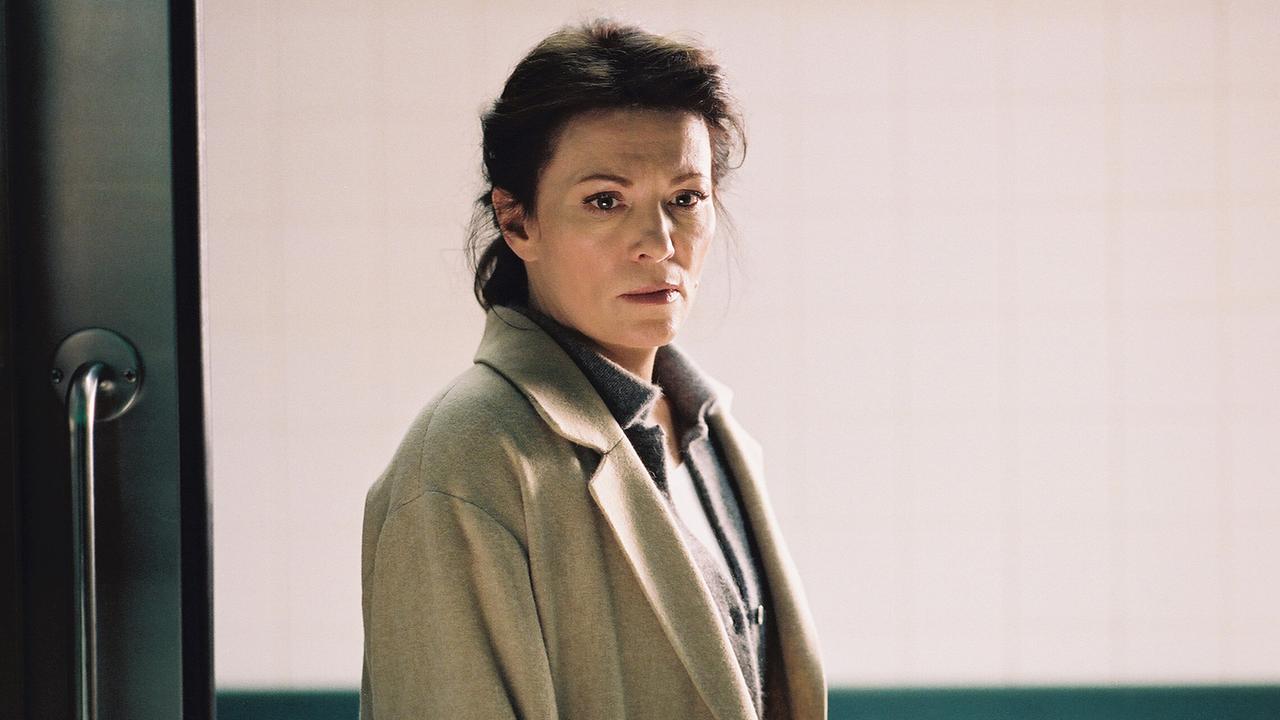 © ORF/Constantin Film/Stephanie Kulbach Rosa Roth - Der Tag wird kommen (1/3): Iris Berben (Rosa Roth)
