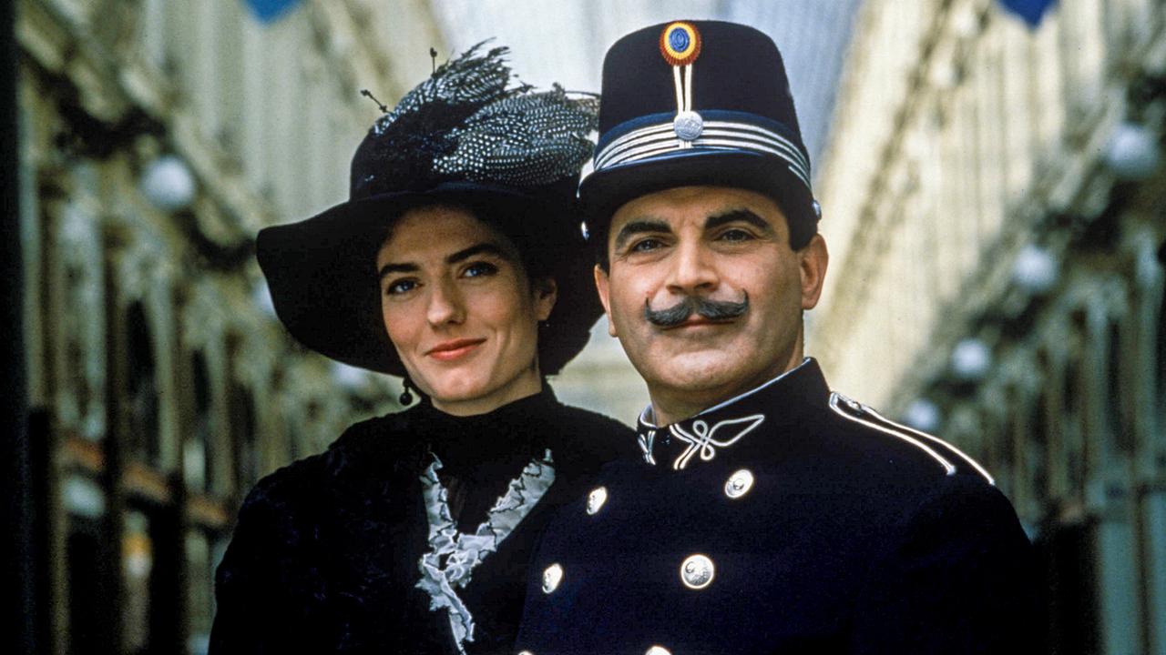 Anna Chancellor (Virginie Mesnard), David Suchet (Hercule Poirot).