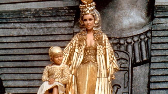 © ORF/Poorhouse International Ltd/20th Century Fox/DR Elizabeth Taylor im Film "Cleopatra", von Regisseur Joseph Mankiewicz 1963