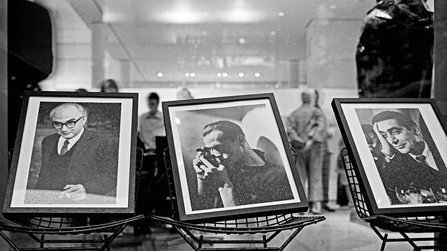 USA/New York, 21. Juni 2007. Magnum feiert seinen 60. Geburtstag im Museum of Modern Art. Die "Magnum-Gründer" David Seymour, Henri Cartier-Bresson und Robert Capa.