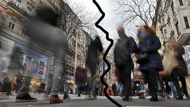 © APA/Herbert Neubauer Menschen auf der Straße