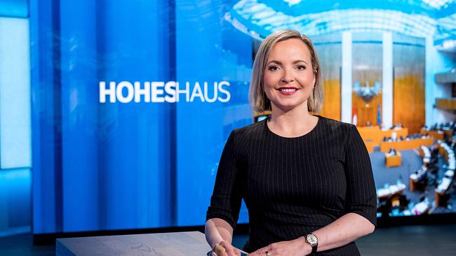 Rebekka Salzer - Hohes Haus