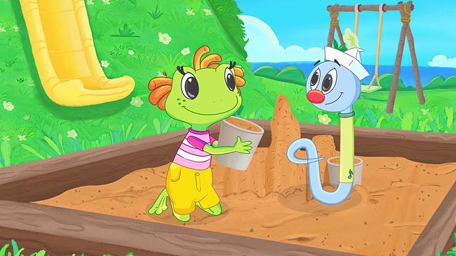 Bakabu und Mimi Lou sitzen in einer Sandkiste