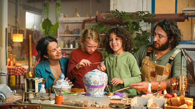 Jouman Fattal (Zonia), Evy Hanse (Anna), Adam el Bachiri (Saïd), George Tobal (Sameer).