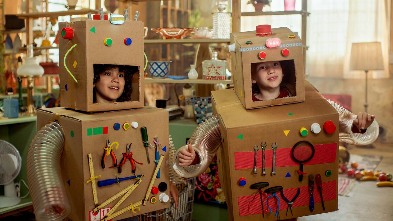 Adam el Bachiri (Saïd), Evy Hanse (Anna).