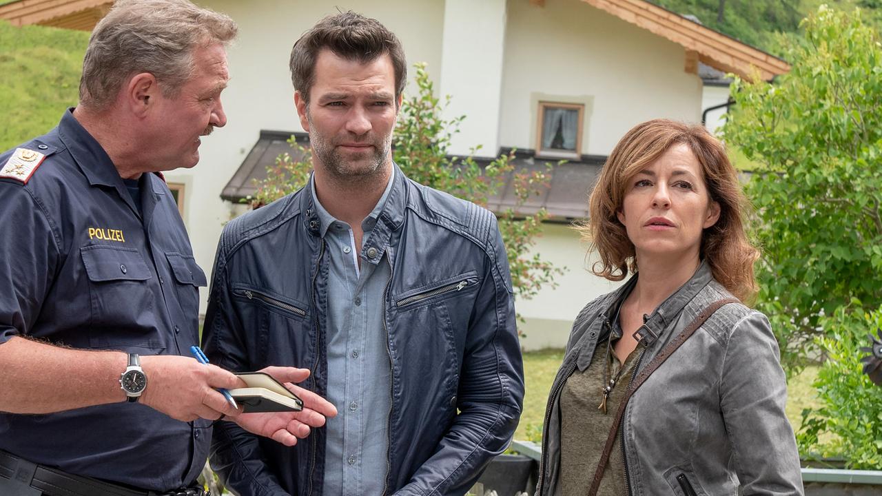 "Soko Kitzbühel - Die falschen Fremden": Ferry Öllinger (Kroisleitner), Jakob Seeböck (Lukas Roither), Julia Cencig (Nina Pokorny)