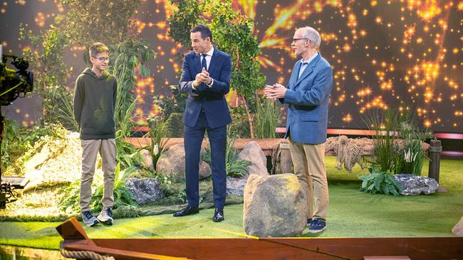 © ORF/NDR/Thorsten Jander "Klein gegen Groß - Das unglaubliche Duell": Robin Schäfer, Kai Pflaume und Dr. Thomas Kinne