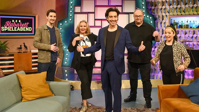 "Der Kabarett Spieleabend": Clemens Maria Schreiner, Verena Scheitz, Stefano Bernardin, Günther Lainer, Caroline Athanasiadis
