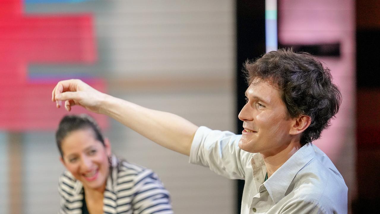 Caro Athanasiadis und Hosea Ratschiller