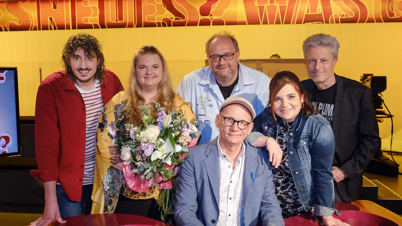 © ORF/ Günther Pichlkostner Berni Wagner, Ulrike Beimpold, Günther Lainer, Oliver Baier, Isabell Pannagl und Florian Scheuba