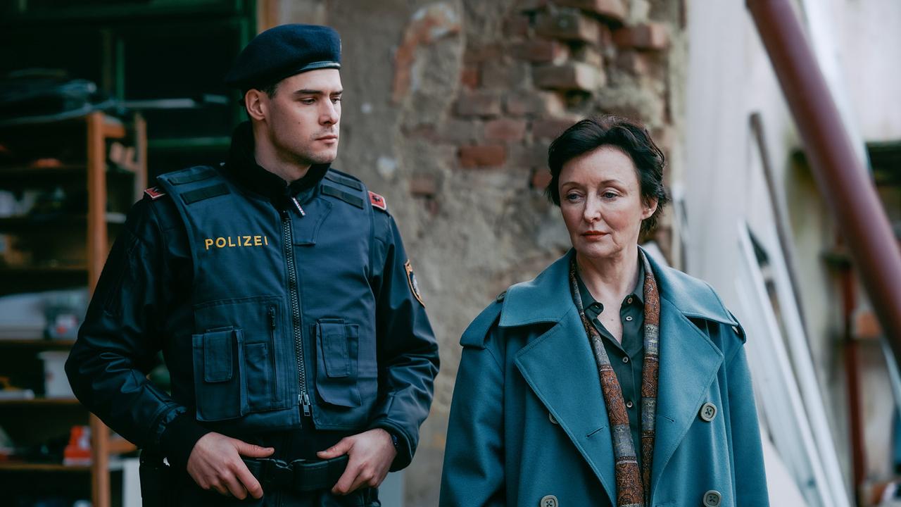 "Acht": Thomas Prenn (Patrick Brandl), Regina Fritsch (Marion Geyer)