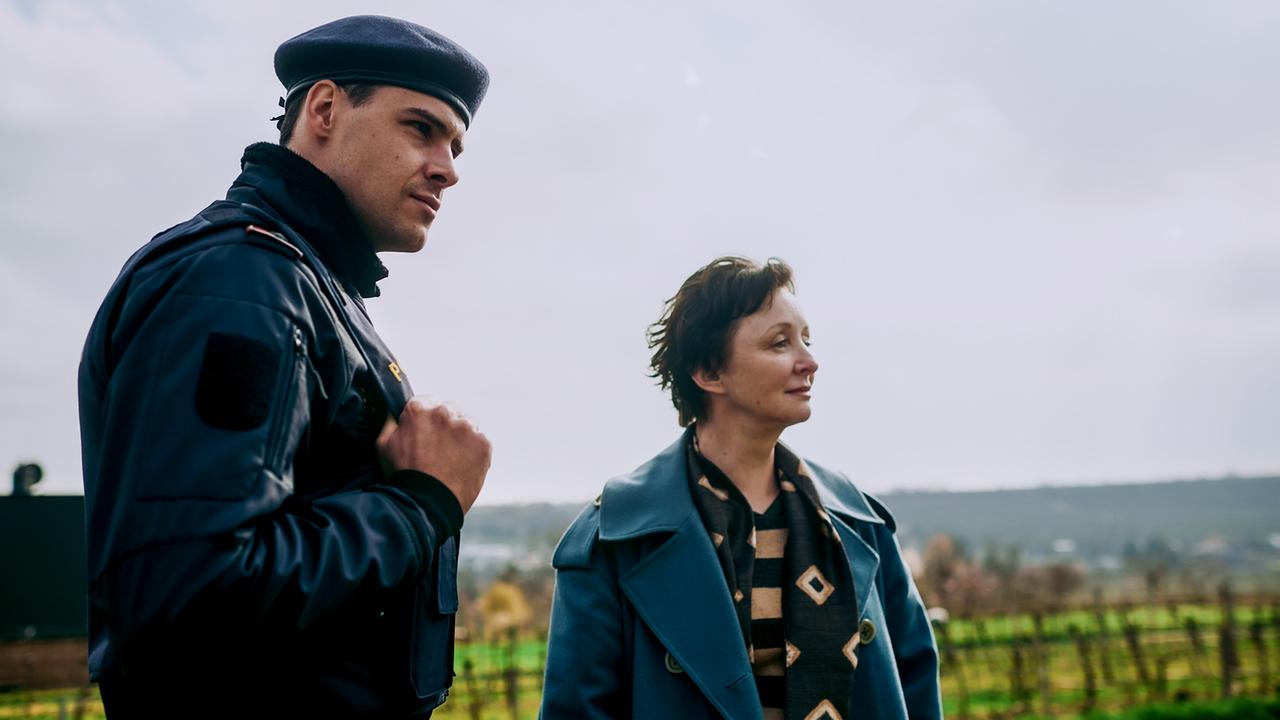 "Acht": Thomas Prenn (Patrick Brandl), Regina Fritsch (Marion Geyer)