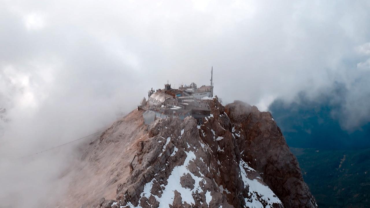 Alptraum Alpen - der Massentourismus und die Berge