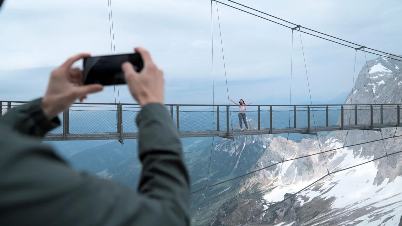 Alptraum Alpen - der Massentourismus und die Berge