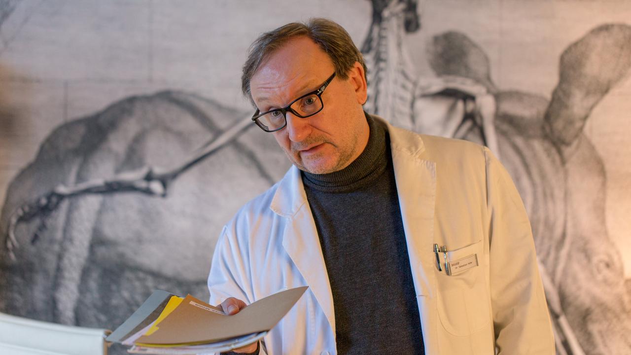 "Arthur & Claire": Rainer Bock (Dr. Sebastian Hofer)