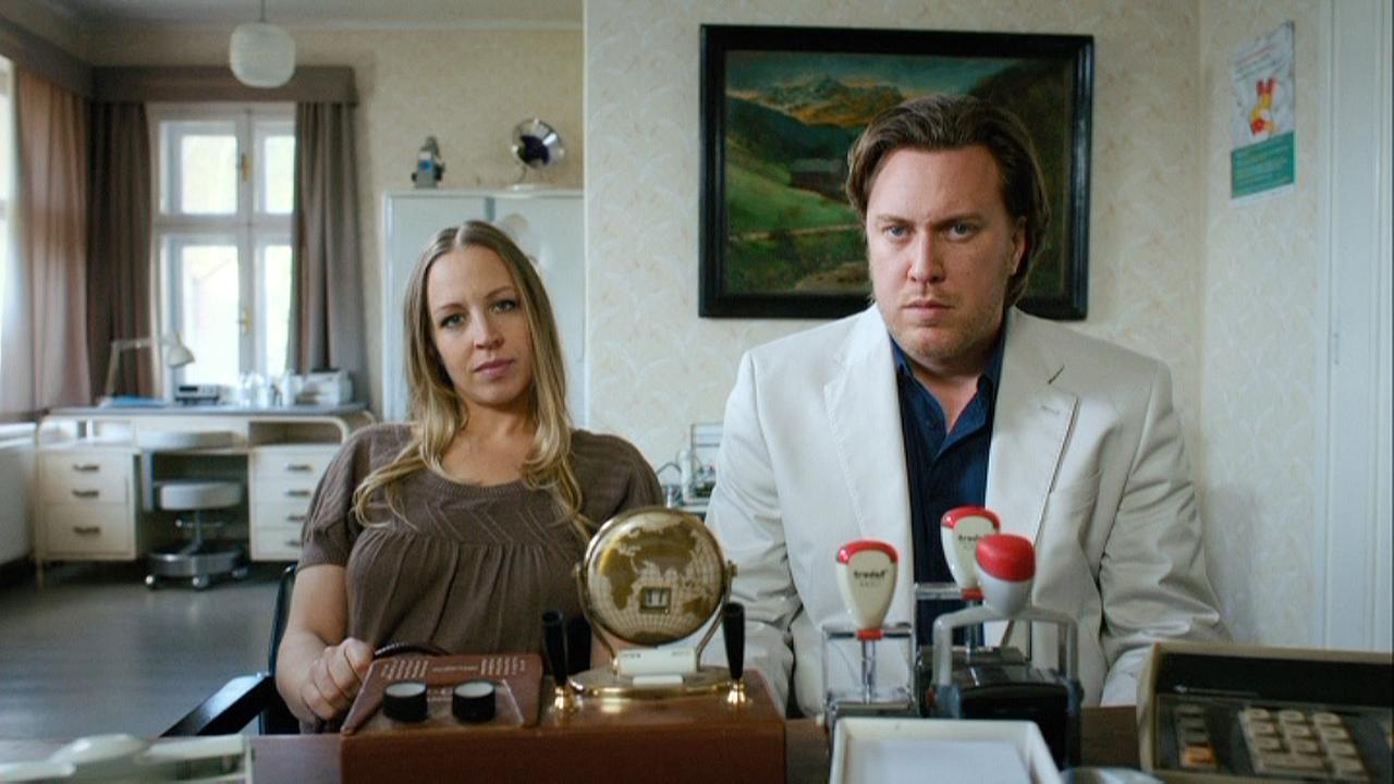 "Braunschlag: Ein heiliges Wunder": Nina Proll (Elfi Pfeisinger), Nicholas Ofczarek (Richard Pfeisinger)